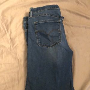 Levi jeans